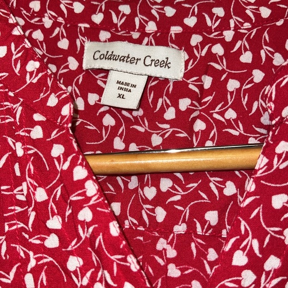 Coldwater Creek XL red and white 3/4 sleeve blouse. - Picture 2 of 5